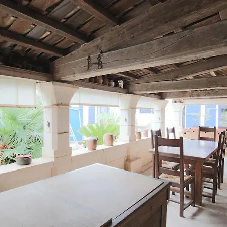 ヴィラ Villa For 10 People With Swimming Pool On The Island Of Oleron Le Château-dʼOléron